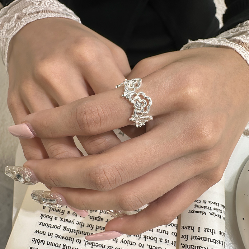 Rosette Whisper Lace Ring